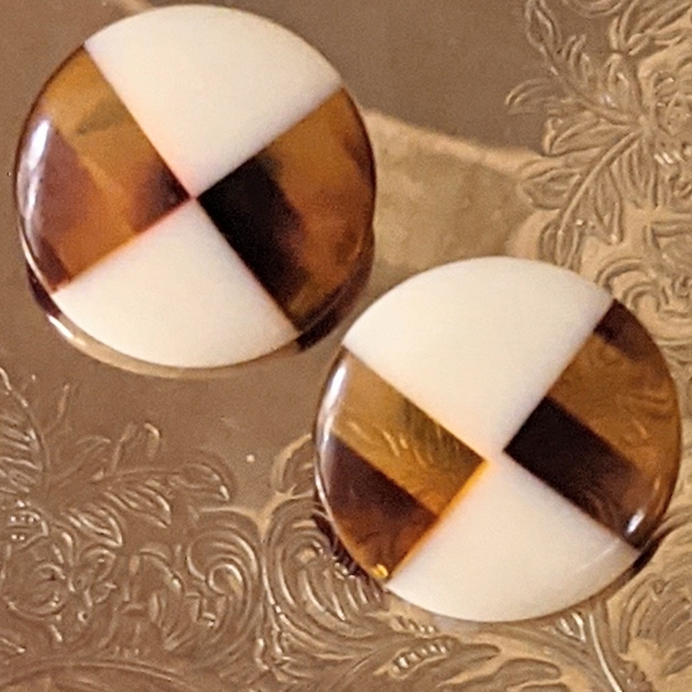 Vintage Geometric Cellulose Stud Earrings